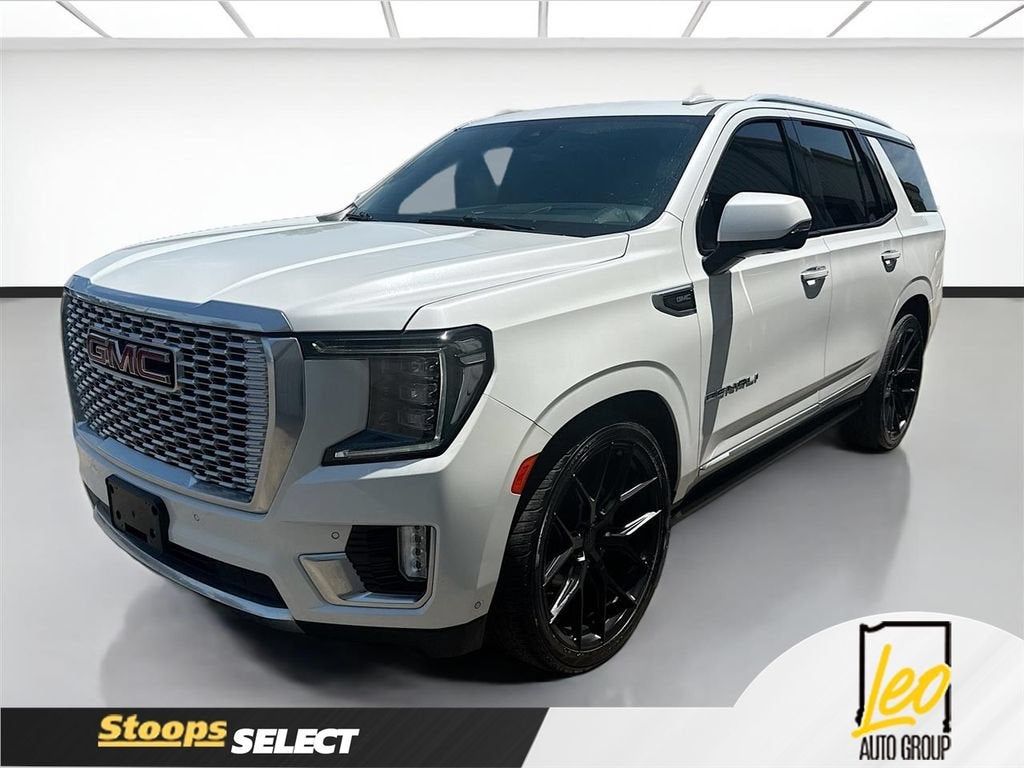 2023 GMC Yukon Denali in White Frost Tricoat — front three-quarter view