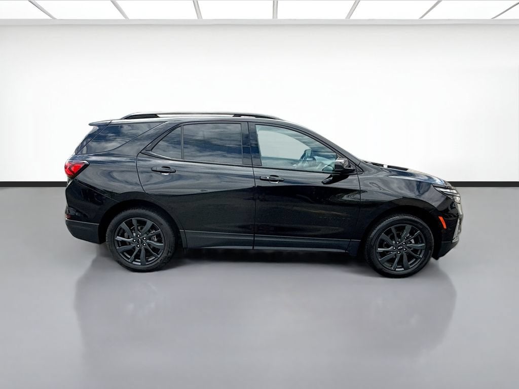 2023 Chevrolet Equinox — detail view