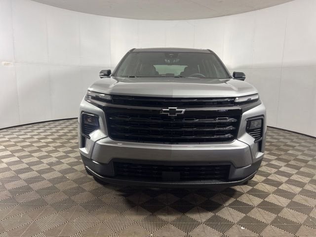 2026 Chevrolet Traverse — side profile view