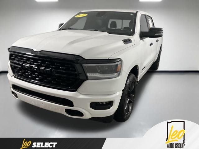 2023 RAM 1500 Big Horn Crew Cab 4x4 6'4' Box in Bright White Clearcoat — front three-quarter view