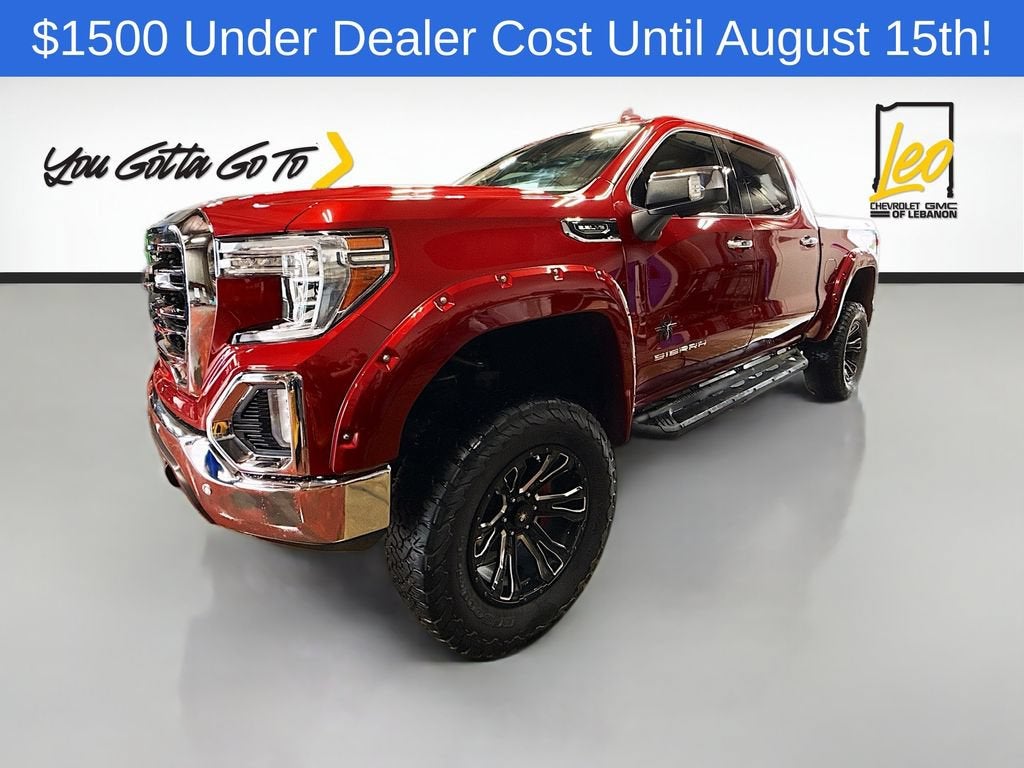 2020 GMC Sierra 1500 SLT in Red Quartz Tintcoat — front three-quarter view