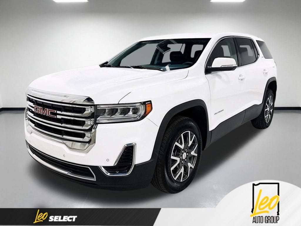 2023 GMC Acadia SLE in Summit White — front three-quarter view