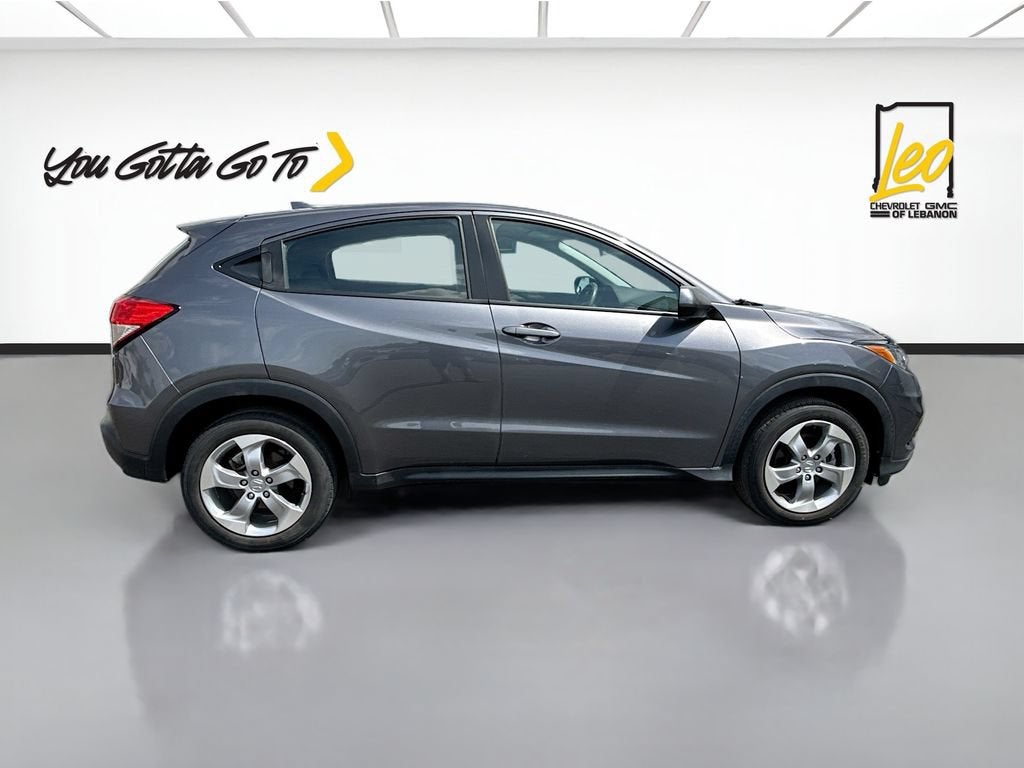 2022 Honda HR-V — interior view